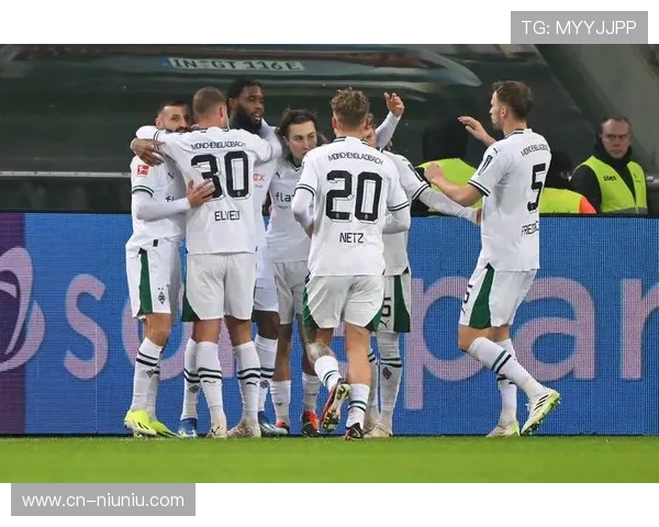 门兴完胜海登海姆,迪克斯成首位德甲进球印尼球员 门兴完胜海登海姆,迪克斯成首位德甲进球印尼球员